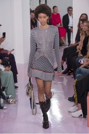 Embroidered sweater, zdjęcie 2 Embroidered sweater od Chloe